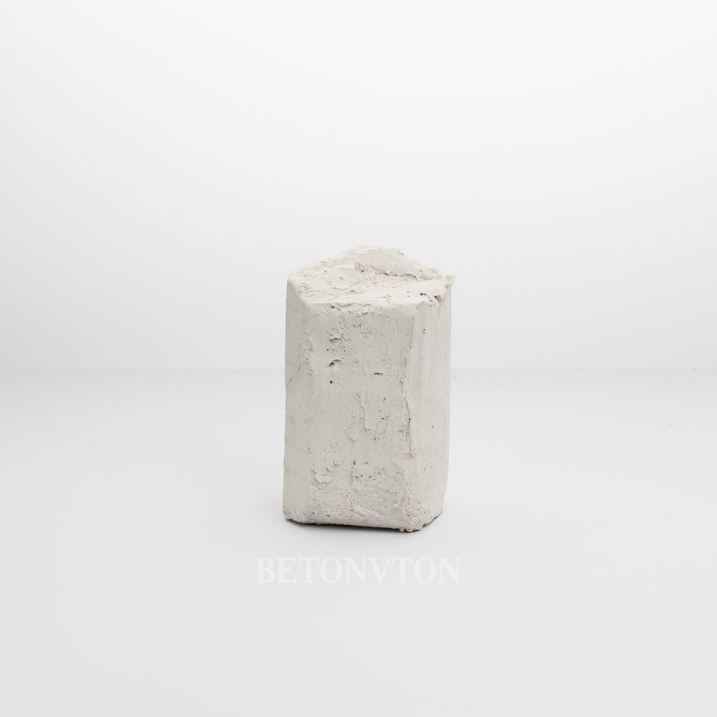 Concrete Props Set in Stock