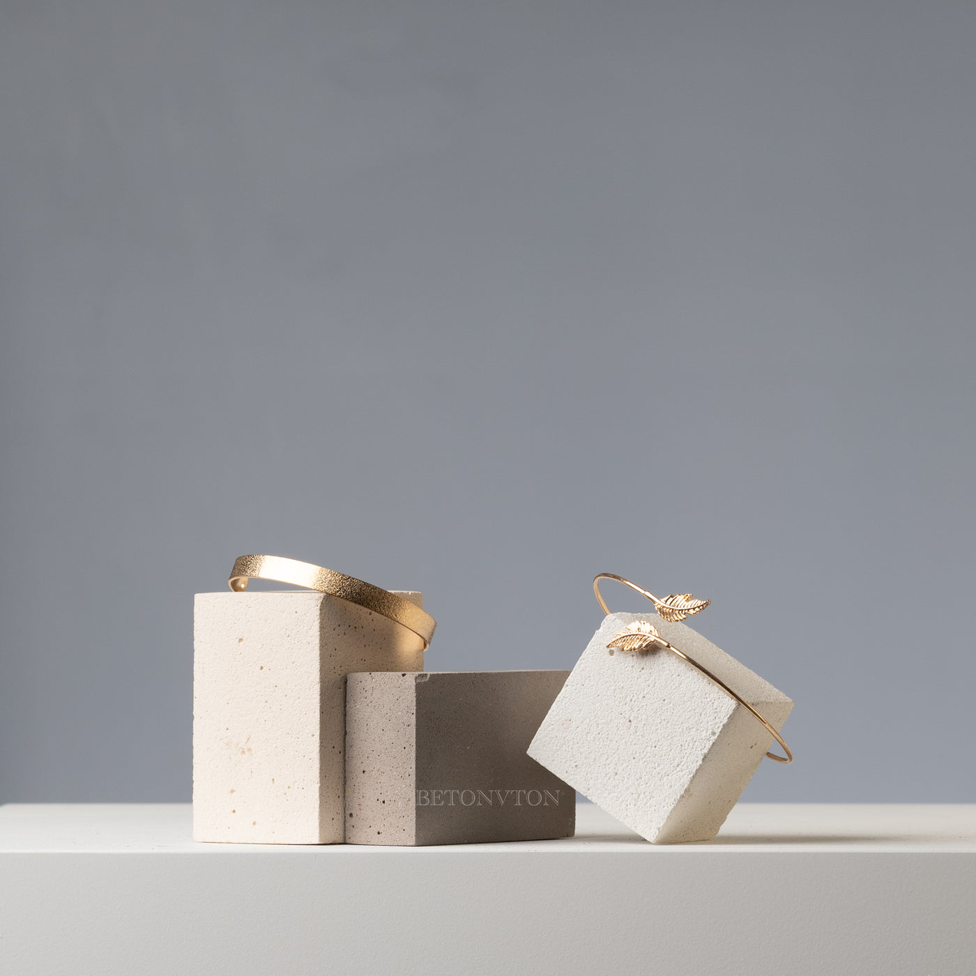 Product Photography Prop Set, Retail Display In Stock EU