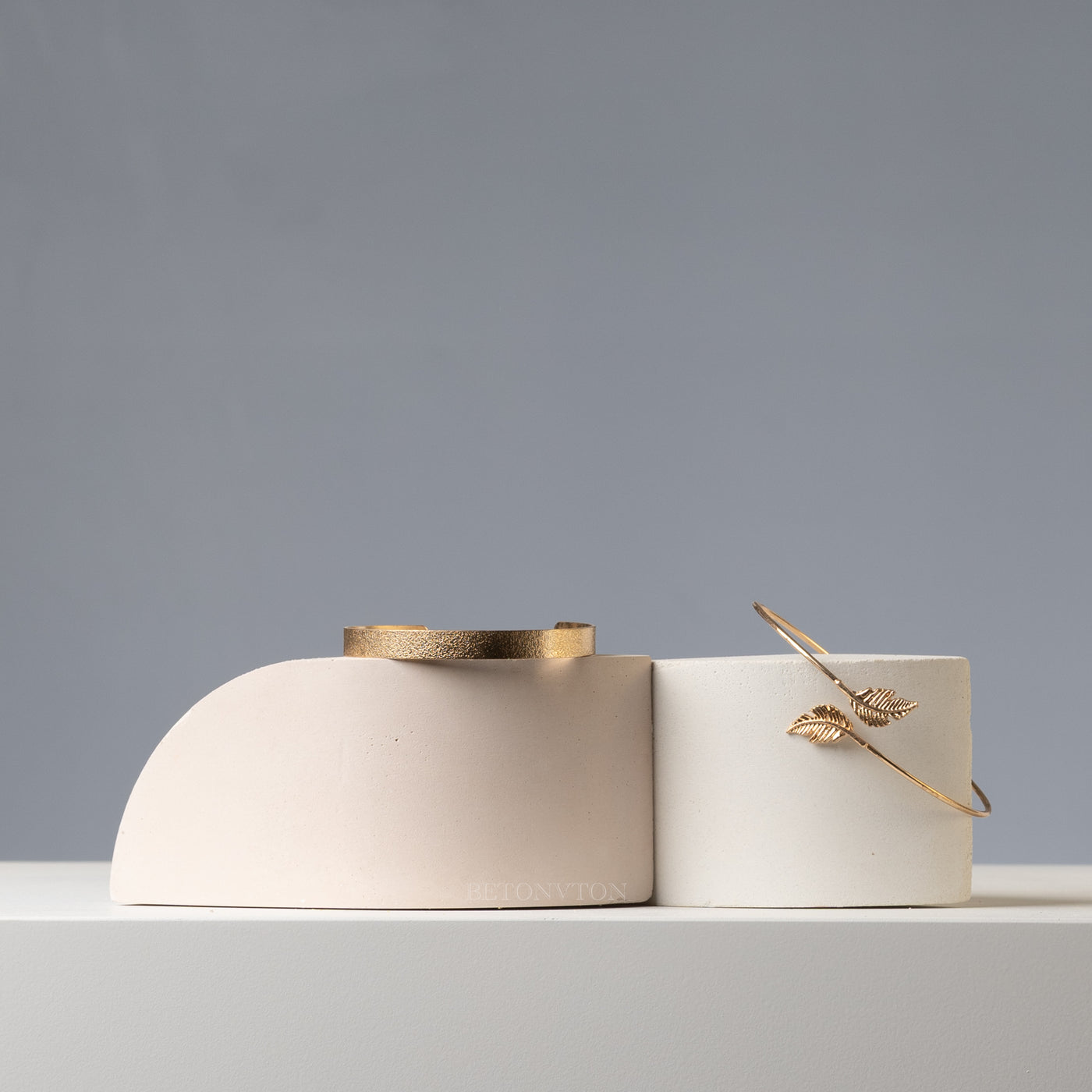 Product Photography Prop Set, Retail Display In Stock EU