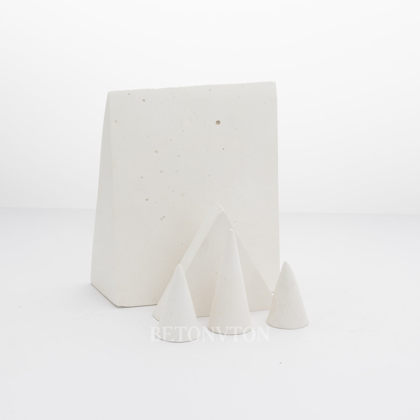 Concrete Props Set in Stock