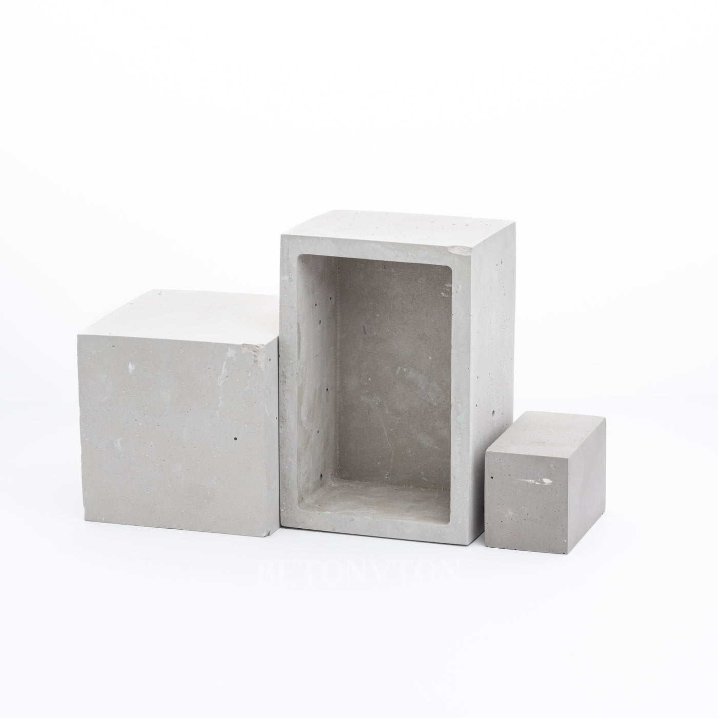 Concrete Props Set in Stock