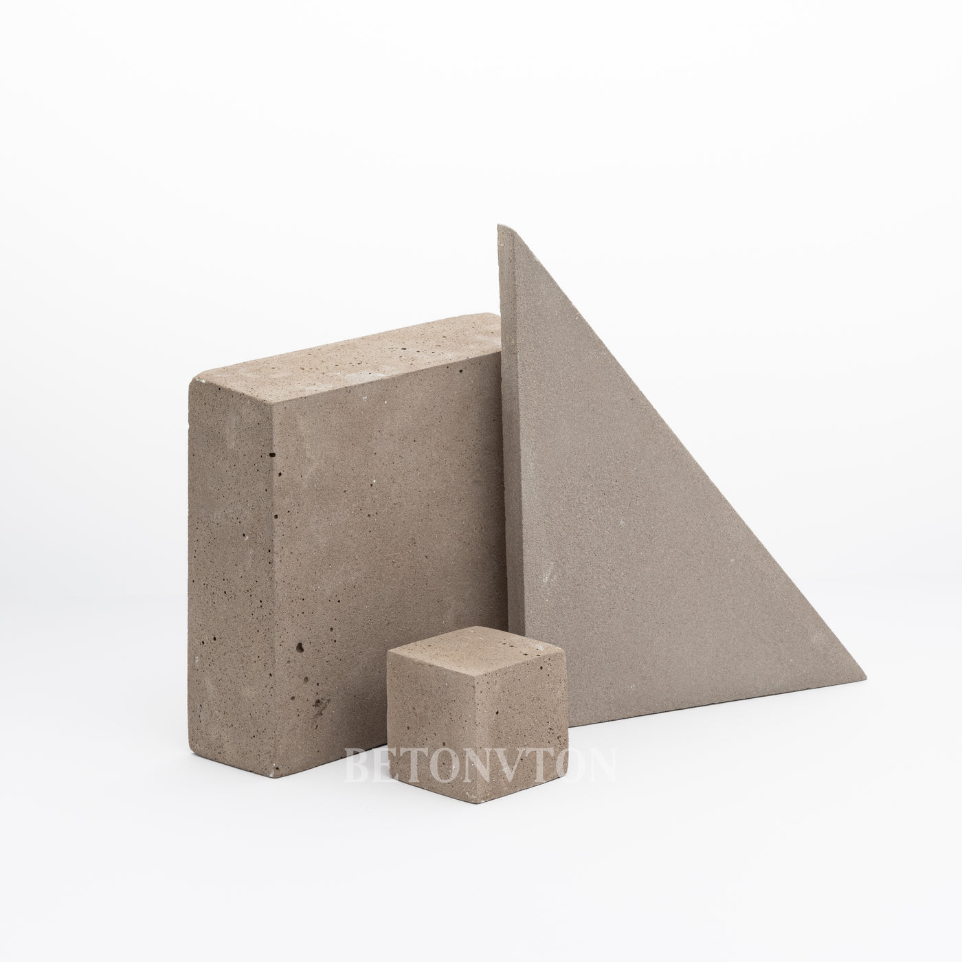 Concrete Props Set in Stock