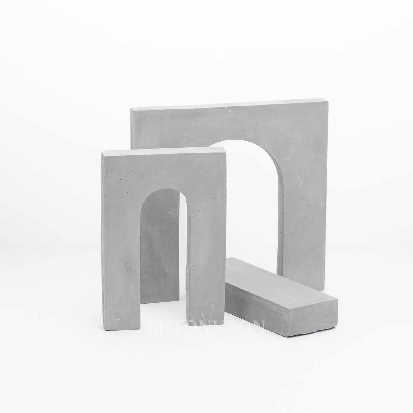 Concrete Props Set in Stock