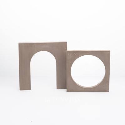 Concrete Props Set in Stock