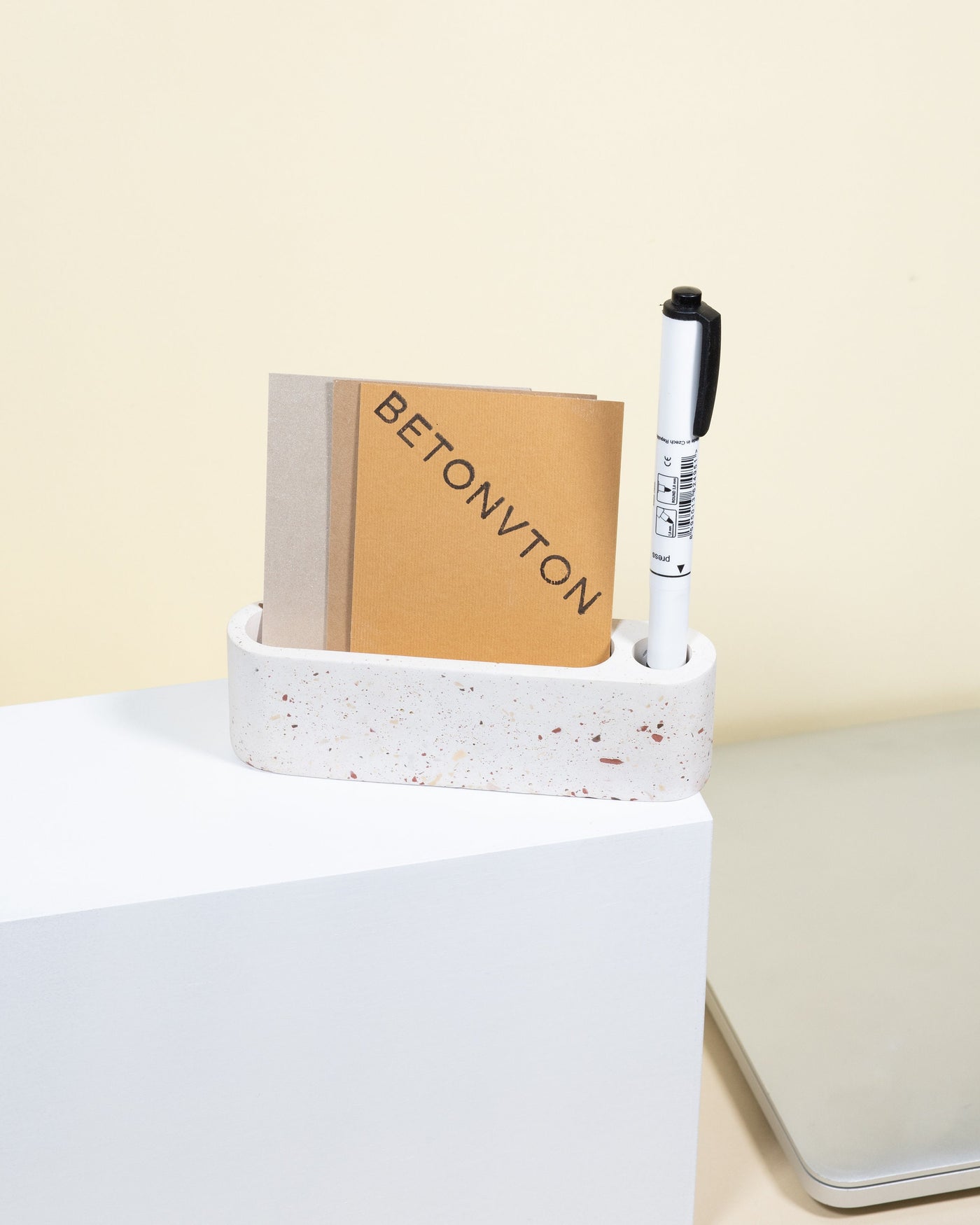 Business card holder - Betonvton